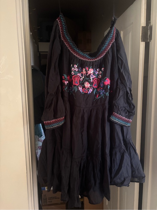 Free People Dresses & Skirts - Free People Embroidered Boho Dress with Pink Floral Accents